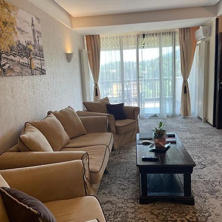 Apartament Executive Vedere Munte Alpin Resort โปยานาบราซอฟ ภายนอก รูปภาพ