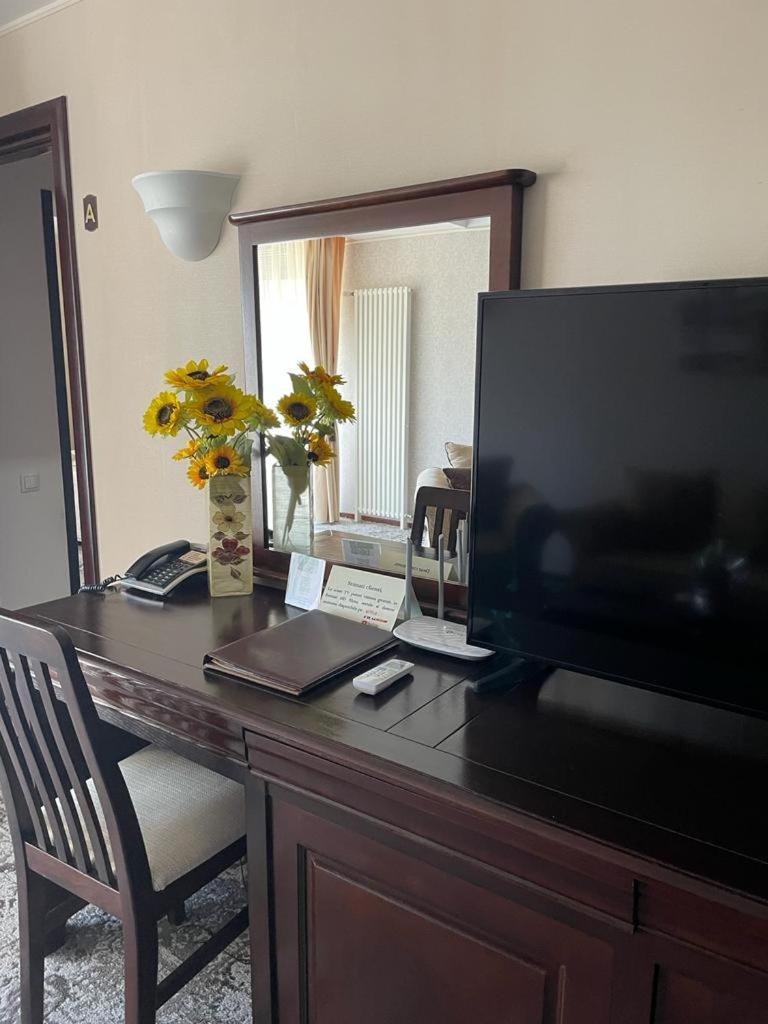 Apartament Executive Vedere Munte Alpin Resort โปยานาบราซอฟ ภายนอก รูปภาพ