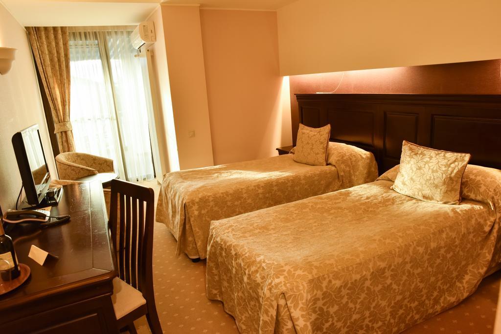 Apartament Executive Vedere Munte Alpin Resort โปยานาบราซอฟ ภายนอก รูปภาพ