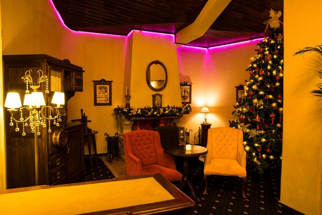 Apartament Executive Vedere Munte Alpin Resort โปยานาบราซอฟ ภายนอก รูปภาพ