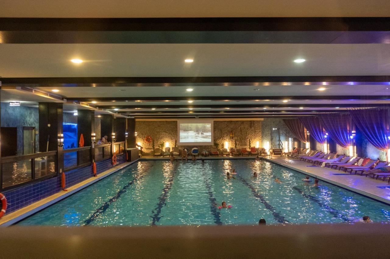 Apartament Executive Vedere Munte Alpin Resort โปยานาบราซอฟ ภายนอก รูปภาพ